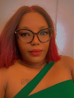 Profil de Mila, une femme célibataire de 36 ans à Libreville
