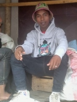 profile picture 0