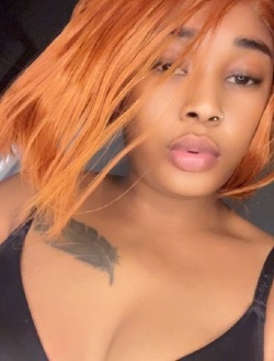 Profil de Sandra, une femme célibataire de 32 ans à Yaoundé