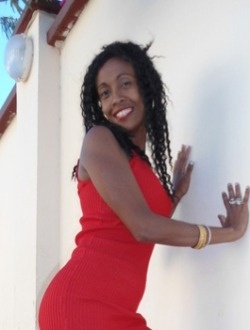 Profil de Christophine, une femme célibataire de 40 ans à Antsiranana