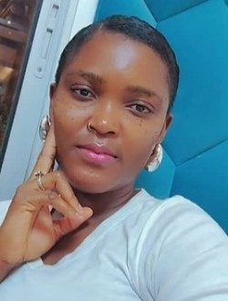 Profil de Royal, une femme célibataire de 35 ans à Yaoundé