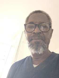 Profil de Alioune, un homme célibataire de 66 ans à Thézan-des-Corbières