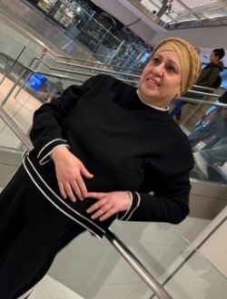 Profil de Yasmine, une femme célibataire de 61 ans à Tunis