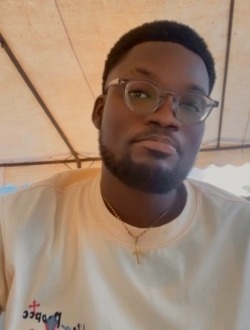 Profil de Ezy, un homme célibataire de 29 ans à Abidjan