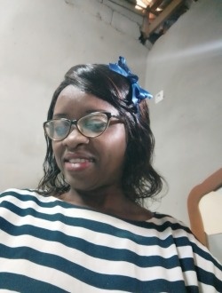 Profil de Elise, une femme célibataire de 45 ans à Yaoundé