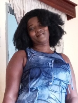 Profil de Paulette, une femme célibataire de 36 ans à Abomey-Calavi
