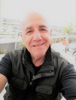 Profil de Yan, un homme célibataire de 67 ans à Greenfield Park