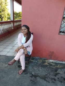Profil de Saidah, une femme célibataire de 33 ans à Antsiranana