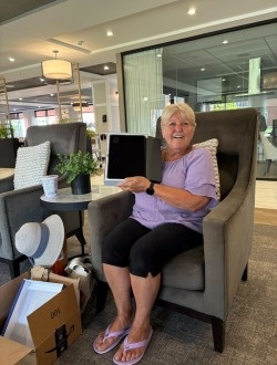 Profil de Christiane, une femme célibataire de 74 ans à Rawdon