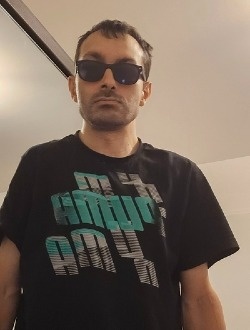 Profil de Gary, un homme célibataire de 40 ans à Paris