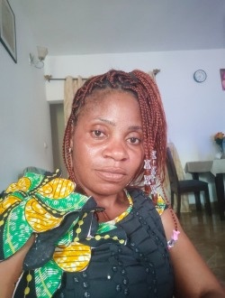 Profil de Fidji Christelle, une femme célibataire de 42 ans à Yaoundé