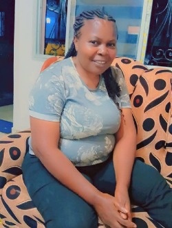Profil de Gisèle, une femme célibataire de 52 ans à Aboué