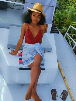 Profil de Marie, une femme célibataire de 21 ans à Toamasina