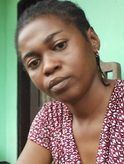 Profil de Lydia, une femme célibataire de 36 ans à Ébolowa