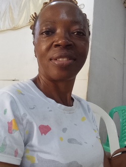 Profil de Josiane, une femme célibataire de 47 ans à Yaoundé