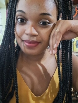 Profil de Maria, une femme célibataire de 25 ans à Toamasina