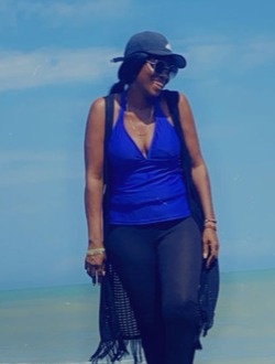 Profil de Nana, une femme célibataire de 47 ans à Tema