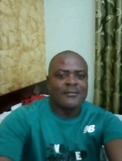 Profil de Simon Pierre, un homme célibataire de 40 ans à Yaoundé