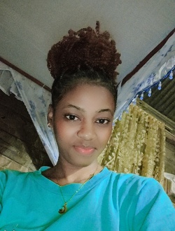 Profil de Djoanah, une femme célibataire de 22 ans à Antalaha