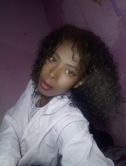 Profil de Rojo, une femme célibataire de 27 ans à Antaboara