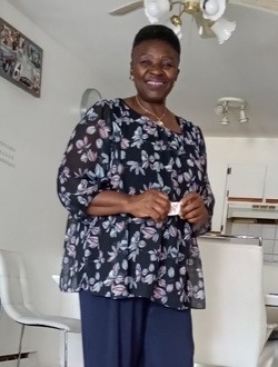 Profil de Josee, une femme célibataire de 58 ans à Laval