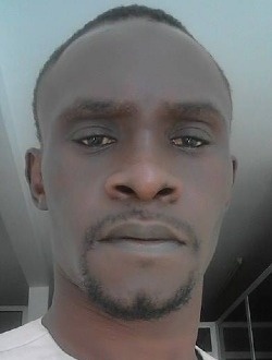 Profil de Prince Junior, un homme célibataire de 48 ans à Dakar