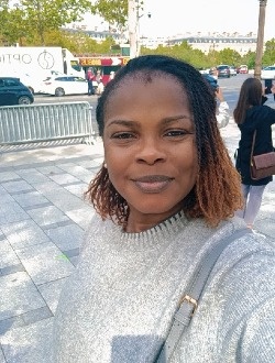 Profil de Marie-Chantal, une femme célibataire de 44 ans à Trappes