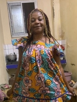 Profil de Divine, une femme célibataire de 50 ans à Yaoundé
