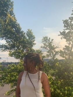 Profil de Divine, une femme célibataire de 50 ans à Yaoundé