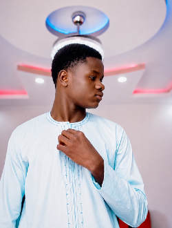 Profil de Momo, un homme célibataire de 18 ans à Dakar