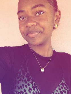 Profil de Camille, une femme célibataire de 20 ans à Toamasina