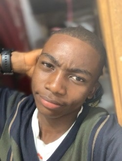 Profil de Chris, un homme célibataire de 18 ans à Yaoundé