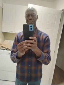 Profil de William, un homme célibataire de 69 ans à Québec