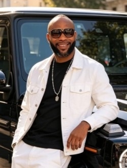 Profil de Robert, un homme célibataire de 48 ans à Port Harcourt