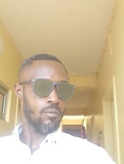 Profil de Tope, un homme célibataire de 41 ans à Port-Bouët