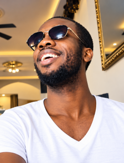 Profil de Michel, un homme célibataire de 32 ans à Brazzaville