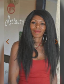 Profil de Louise, une femme célibataire de 40 ans à Yaoundé