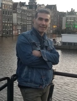 Profil de Miko, un homme célibataire de 46 ans à Arnhem