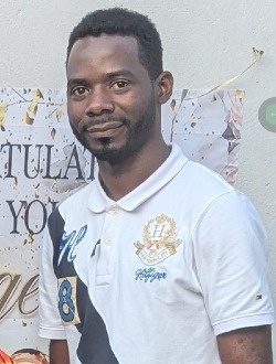 Profil de Eric Christian, un homme célibataire de 37 ans à Douala