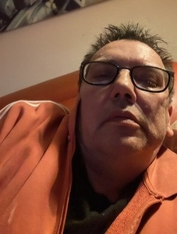 Profil de Pierre Yves, un homme célibataire de 60 ans à Clermont-Ferrand