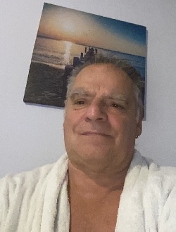 Profil de Gogo, un homme célibataire de 66 ans à Châtonnaye