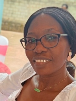 Profil de Jacqueline, une femme célibataire de 43 ans à Douala