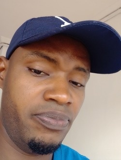 Profil de Serge, un homme célibataire de 40 ans à Bingerville