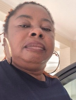 Profil de L 'Amour, une femme célibataire de 51 ans à Petit Abidjan-Youkou