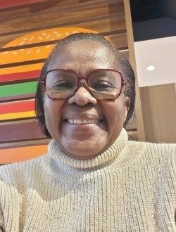 Profil de Eve, une femme célibataire de 58 ans à Chambéry