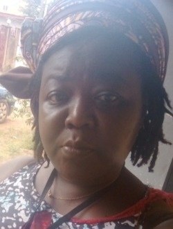 Profil de Grâce, une femme célibataire de 44 ans à Yaoundé
