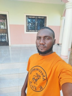 Profil de Bashir, un homme célibataire de 37 ans à Maroua