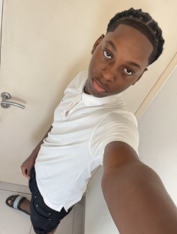 Profil de Keny, un homme célibataire de 19 ans à Macouria