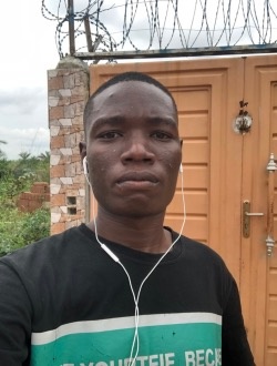 Profil de Gildas Charlemagne Olatoundji, un homme célibataire de 19 ans à Cotonou