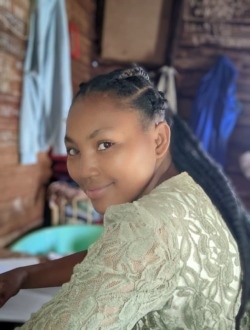 Profil de Anousca, une femme célibataire de 21 ans à Sambava